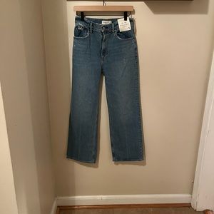 NWT Women's Abercrombie & Fitch High Rise 90s Relaxed Jean 26 2xs